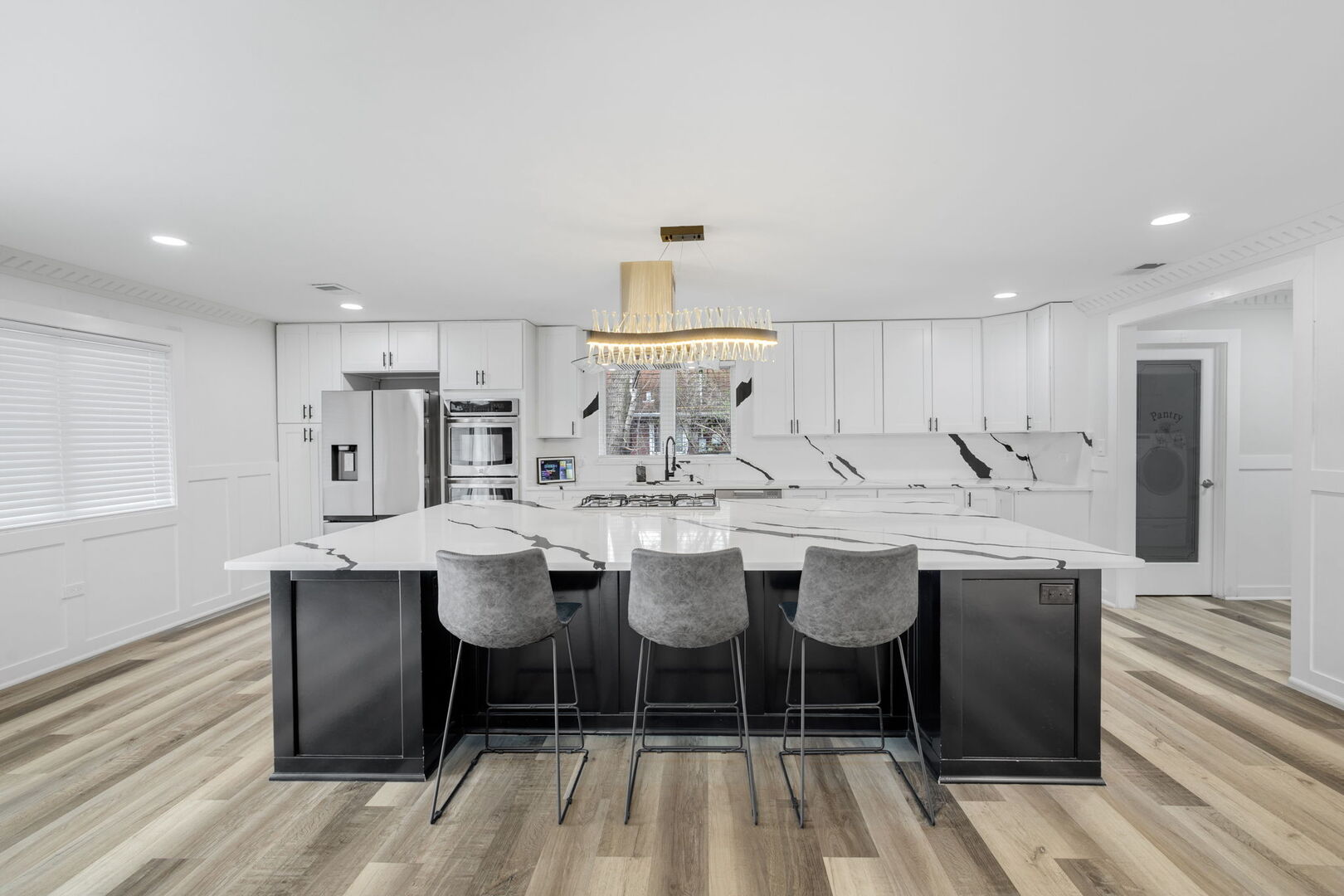 4 Waverly Court, Park Forest, IL 60466