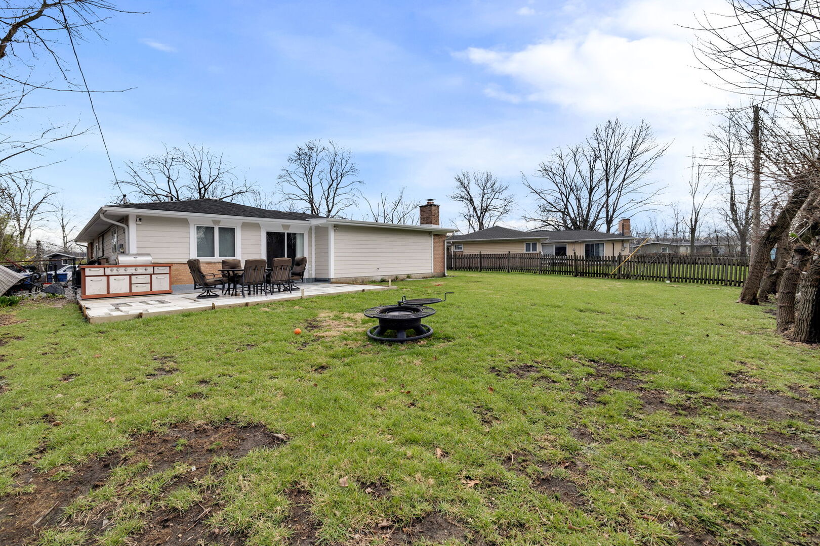 4 Waverly Court, Park Forest, IL 60466