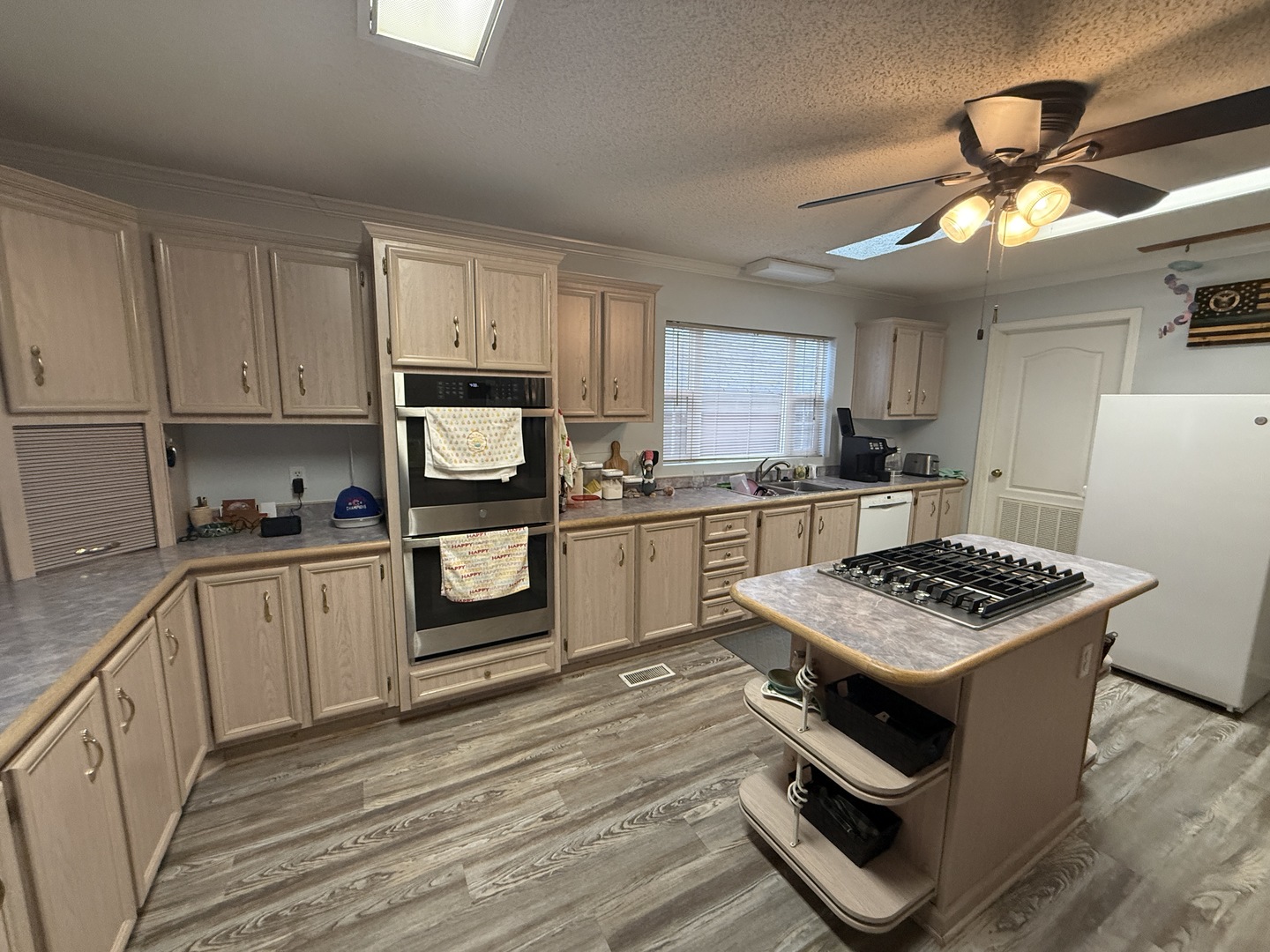 307 Tulip Circle, Matteson, IL 60443