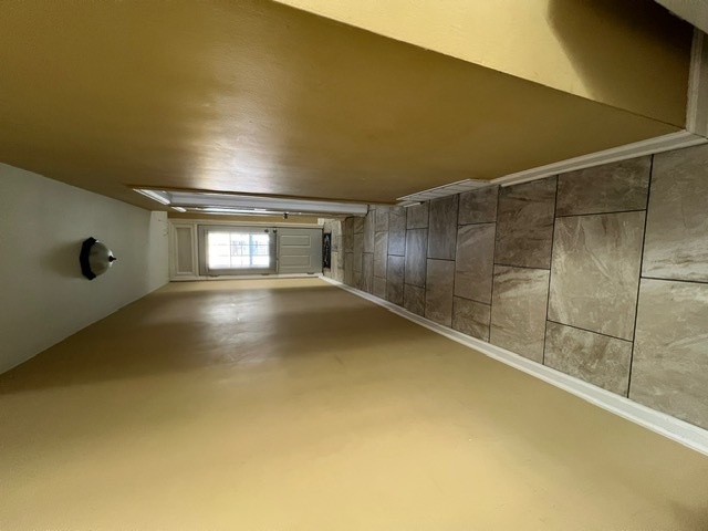 4952 HULL Street #2E, Skokie, IL 60077