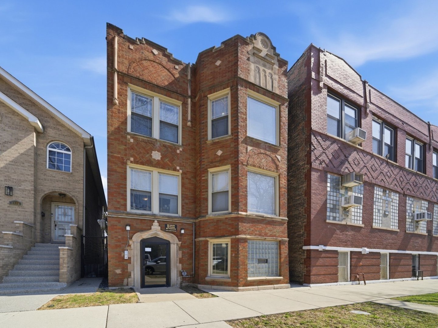 1253 S Tripp Avenue, Chicago, IL 60623