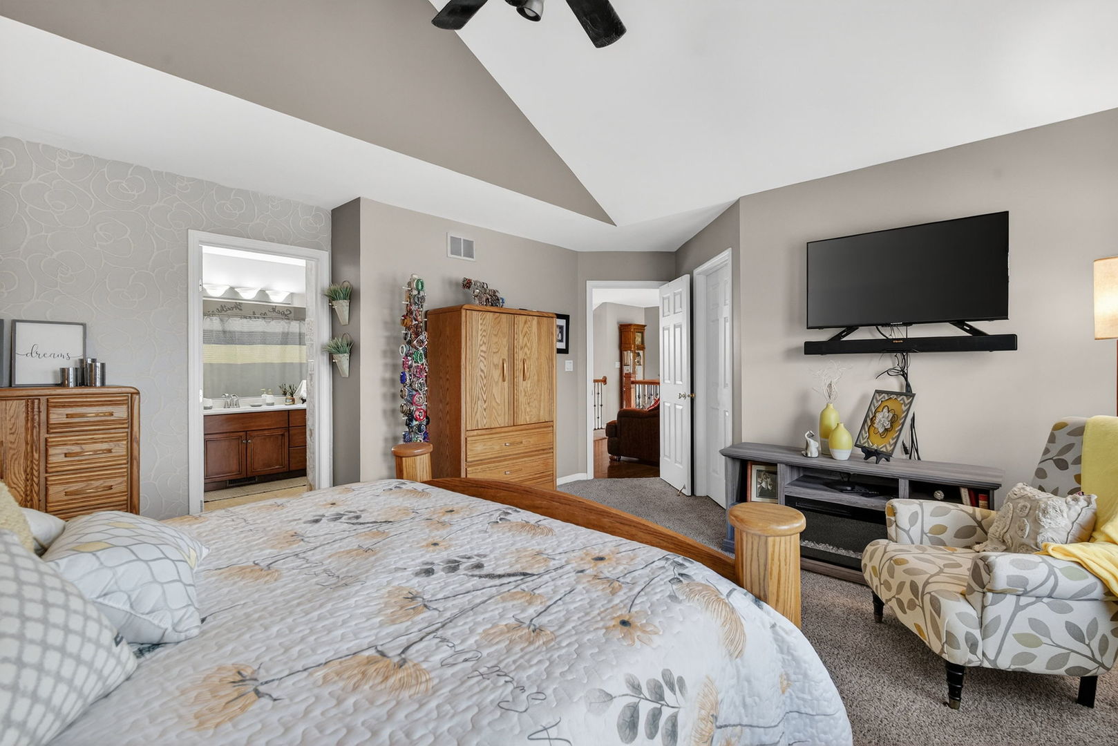 3434 Lake Shore Drive, Joliet, IL 60431