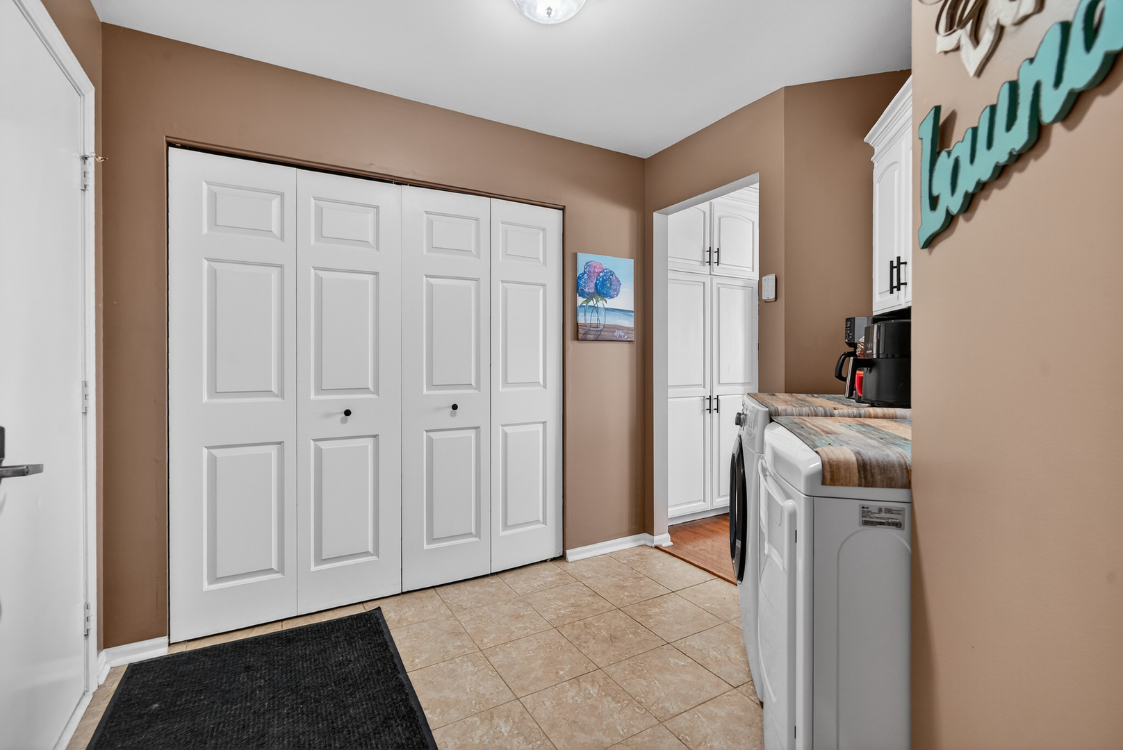 3434 Lake Shore Drive, Joliet, IL 60431