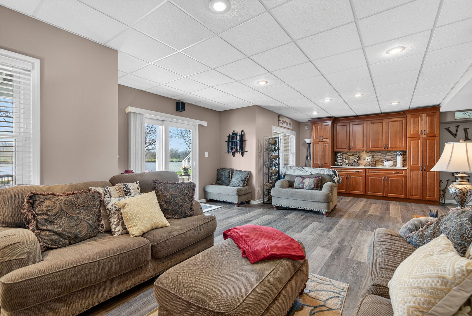 3434 Lake Shore Drive, Joliet, IL 60431