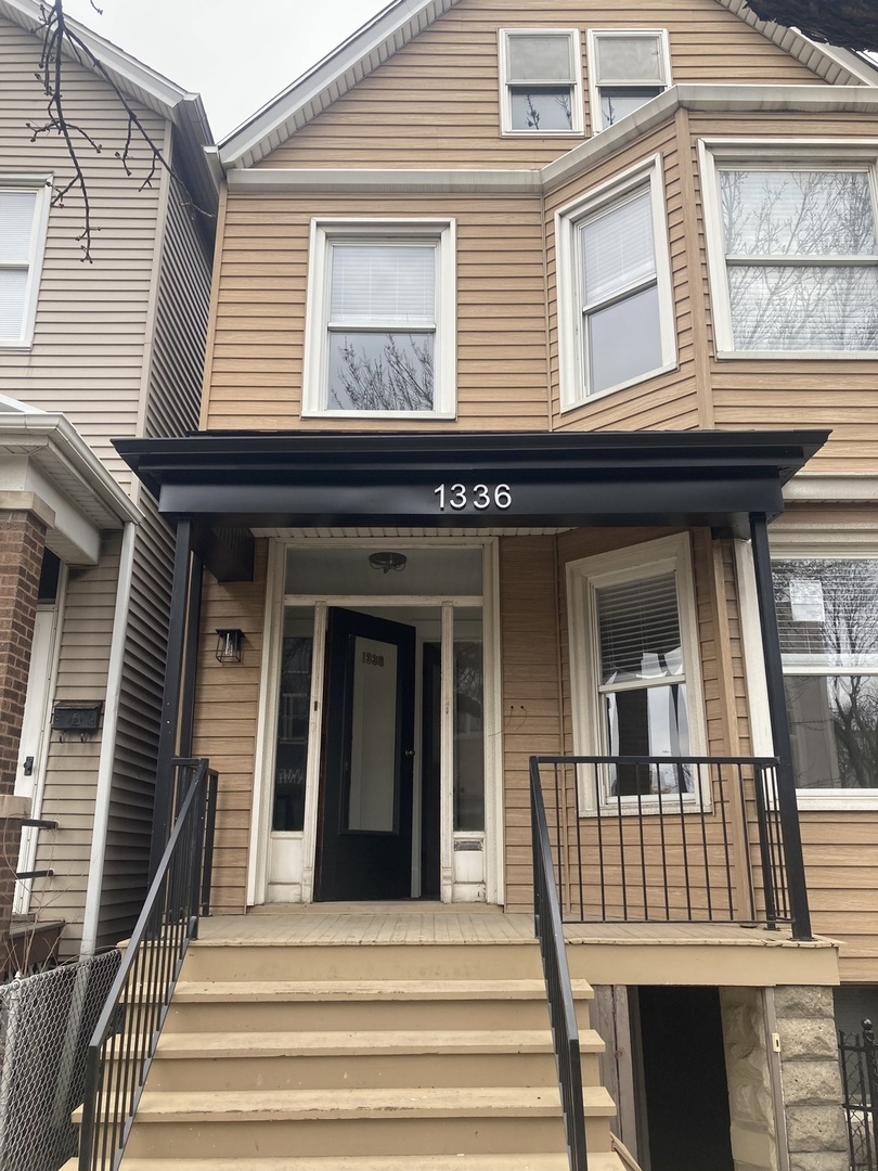1336 W Diversey Parkway #G, Chicago, IL 60614