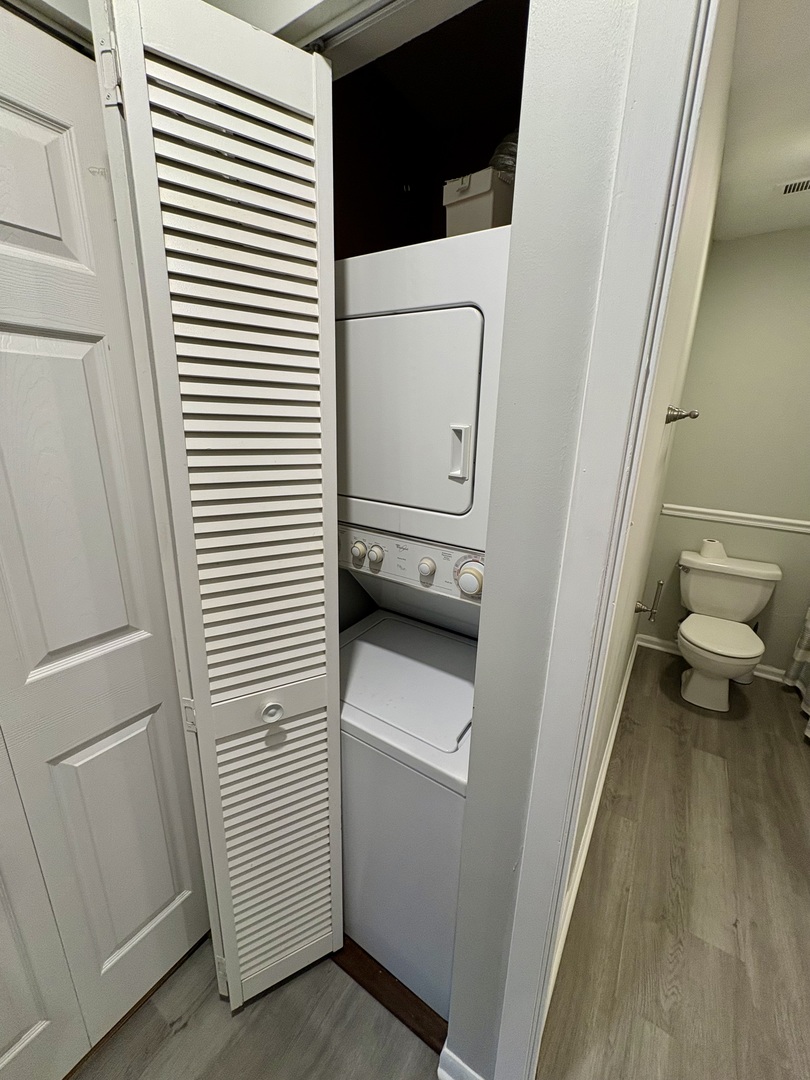 1482 Stonebridge Circle #C3, Wheaton, IL 60189