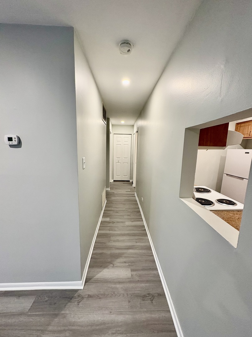 1482 Stonebridge Circle #C3, Wheaton, IL 60189