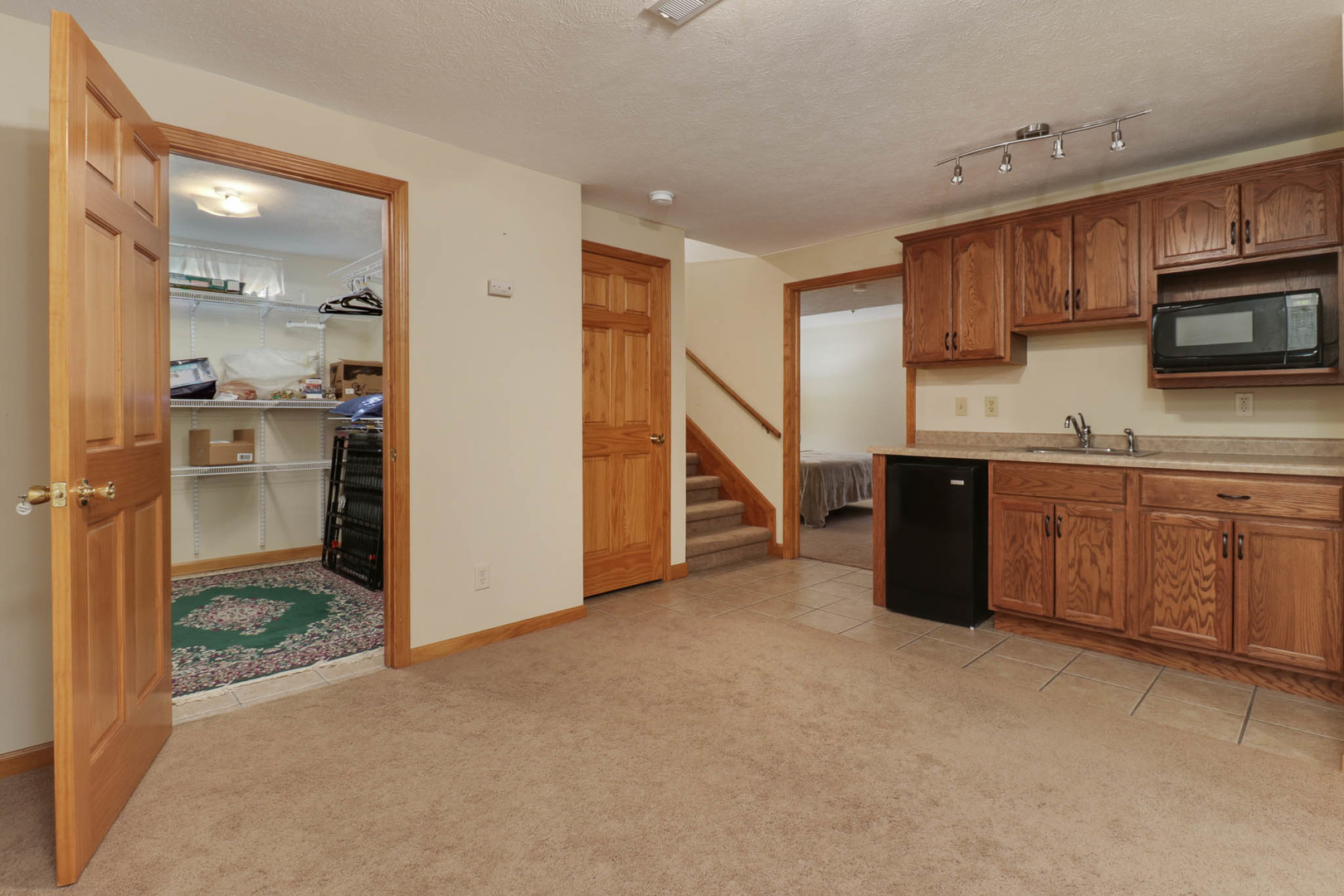 3114 Providence Drive, Bloomington, IL 61704