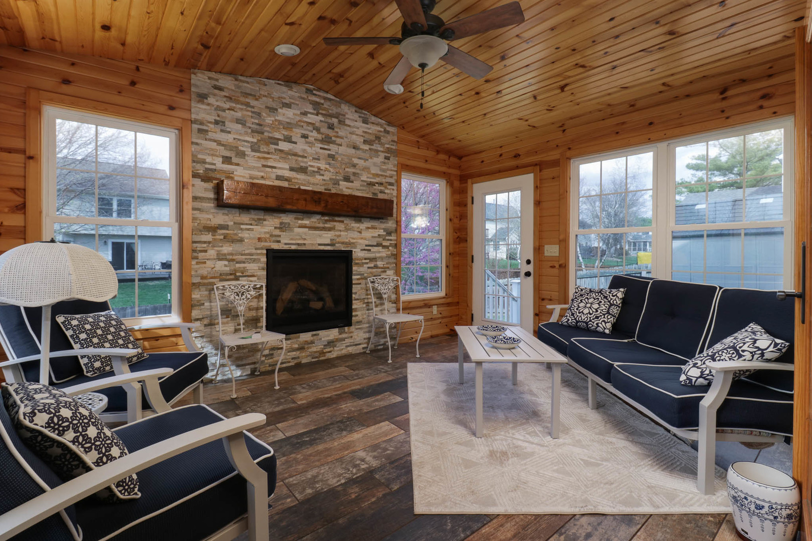 3114 Providence Drive, Bloomington, IL 61704