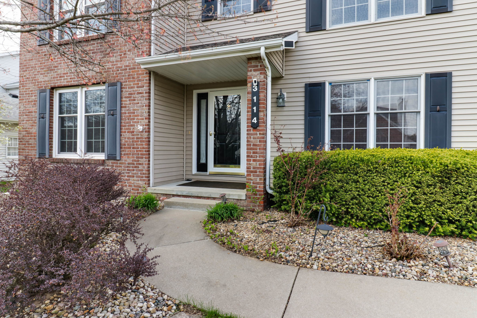 3114 Providence Drive, Bloomington, IL 61704