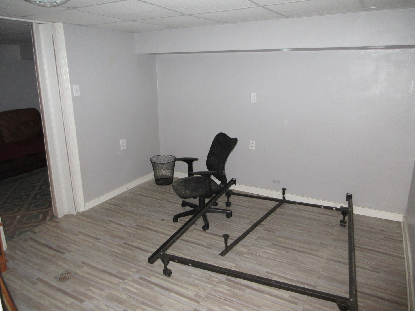 10011 S Exchange Avenue, Chicago, IL 60617