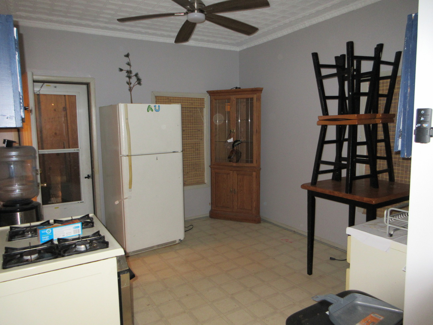 10011 S Exchange Avenue, Chicago, IL 60617