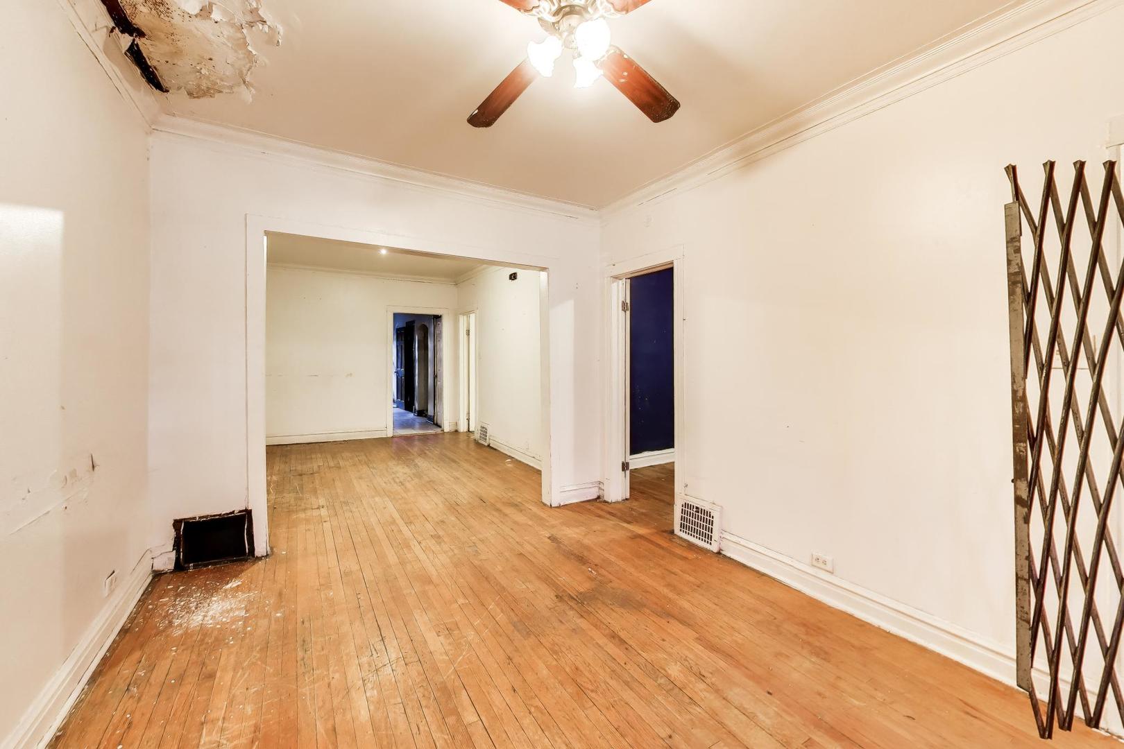 5738 S Ada Street, Chicago, IL 60636