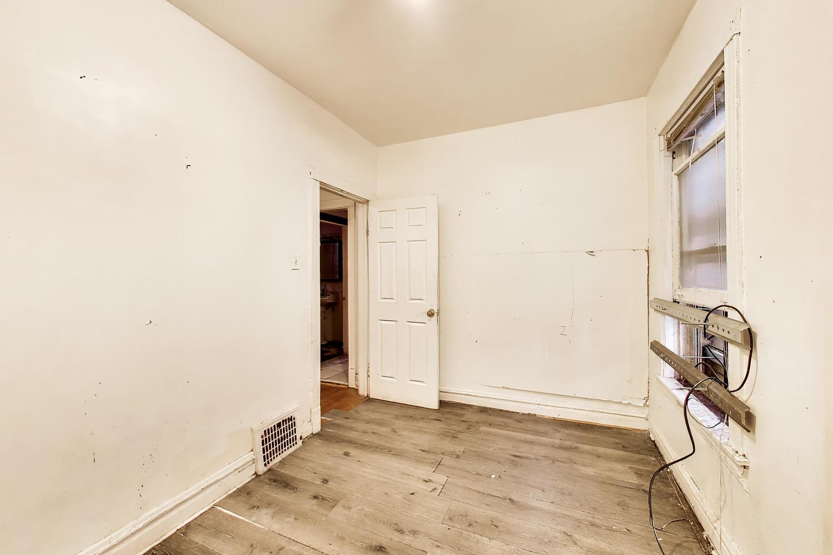 5738 S Ada Street, Chicago, IL 60636