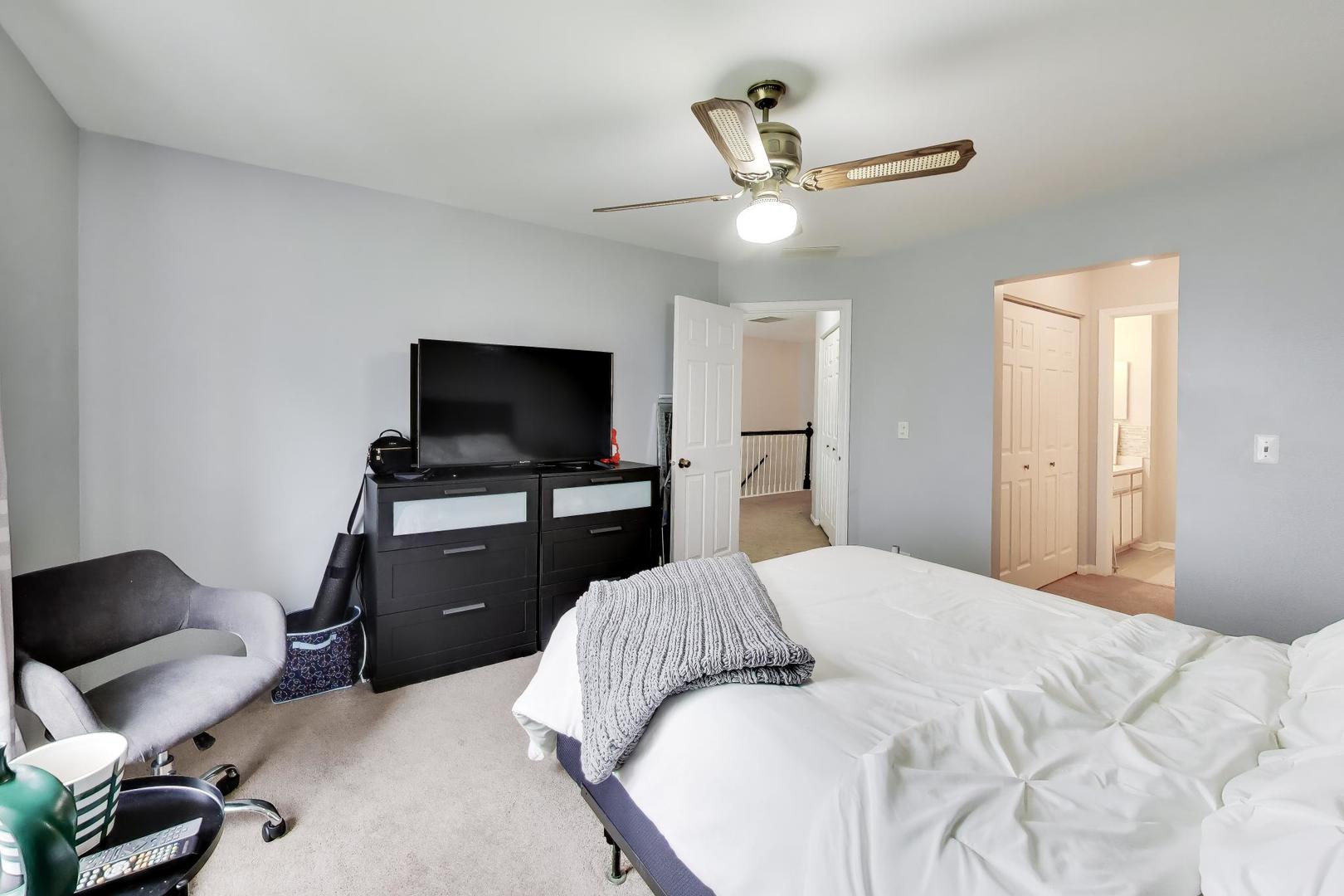 1267 ARAPAHO Court, Naperville, IL 60540