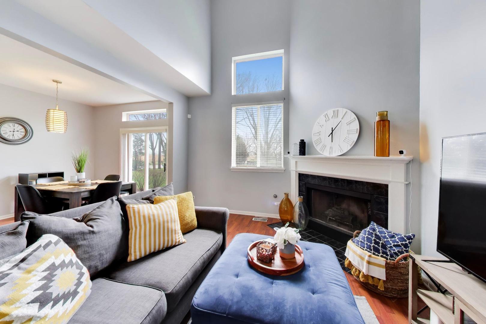 1267 ARAPAHO Court, Naperville, IL 60540