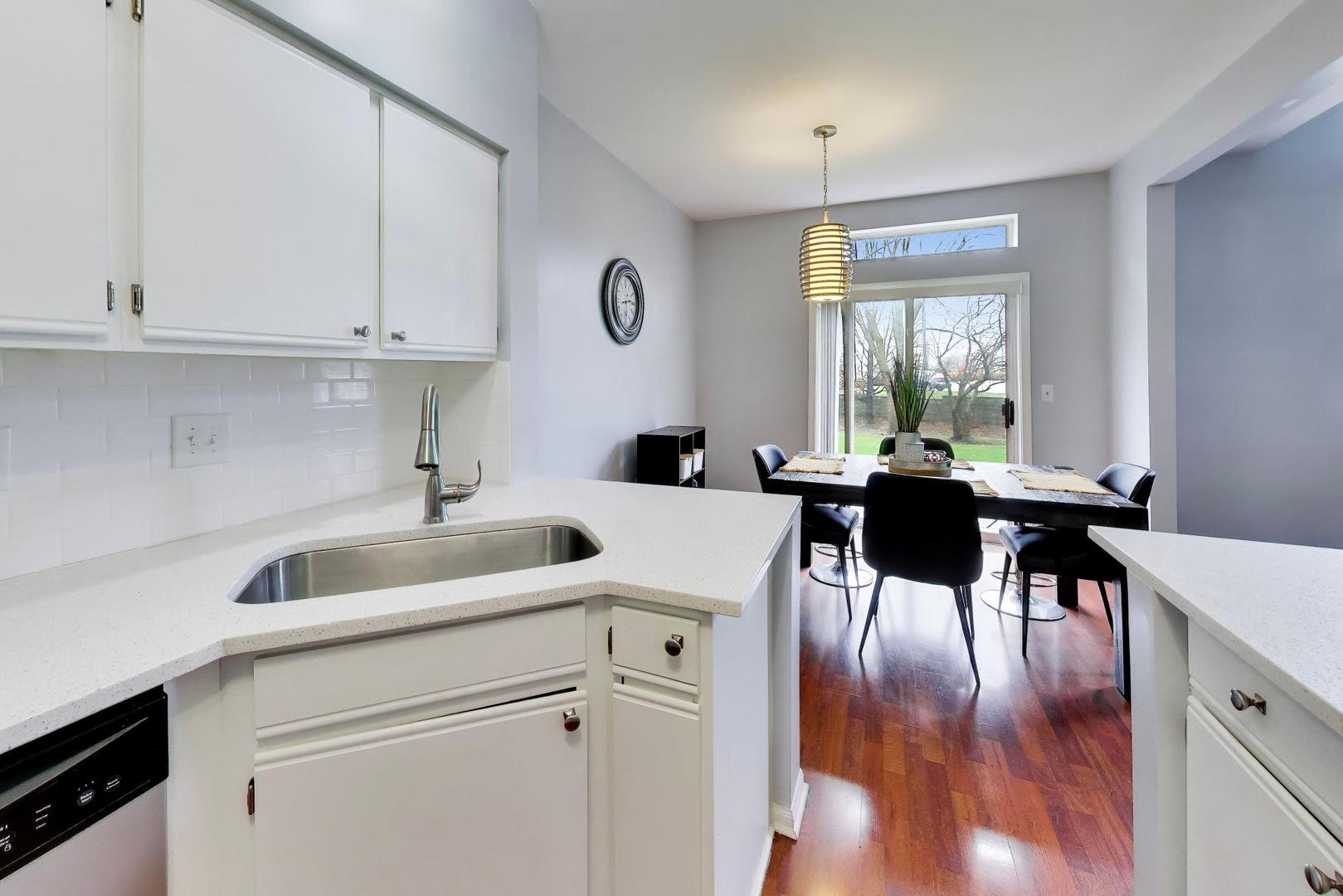 1267 ARAPAHO Court, Naperville, IL 60540