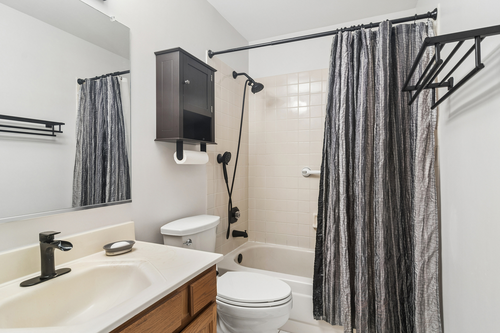 1172 Hummingbird Lane, Grayslake, IL 60030