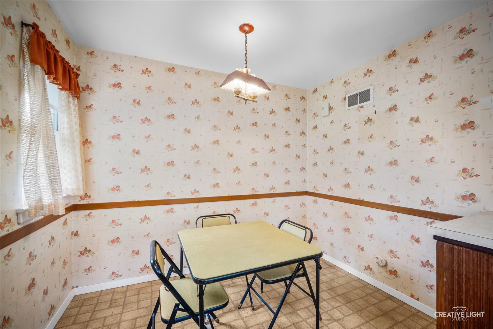 313 E Morningside Avenue, Lombard, IL 60148