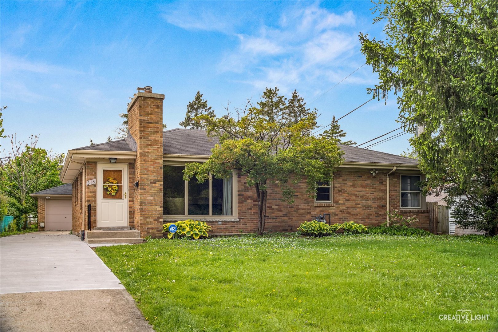 313 E Morningside Avenue, Lombard, IL 60148