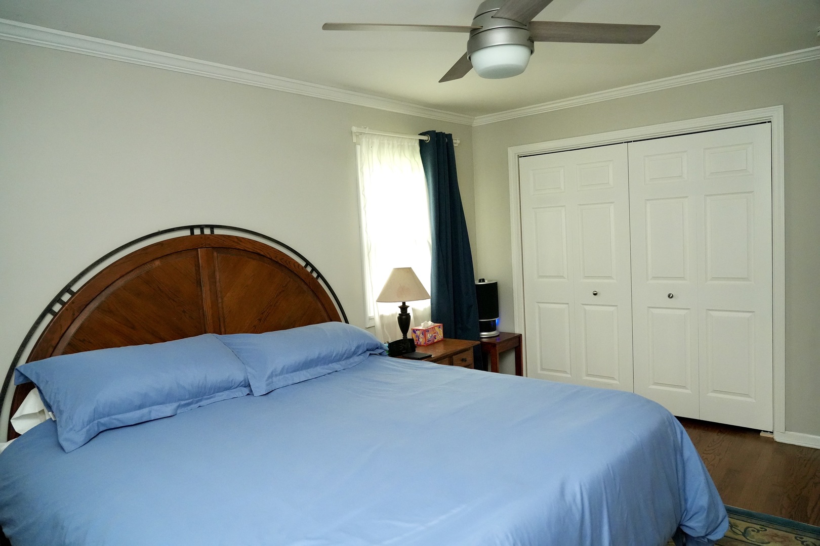 211 Sandalwood Drive, Naperville, IL 60540