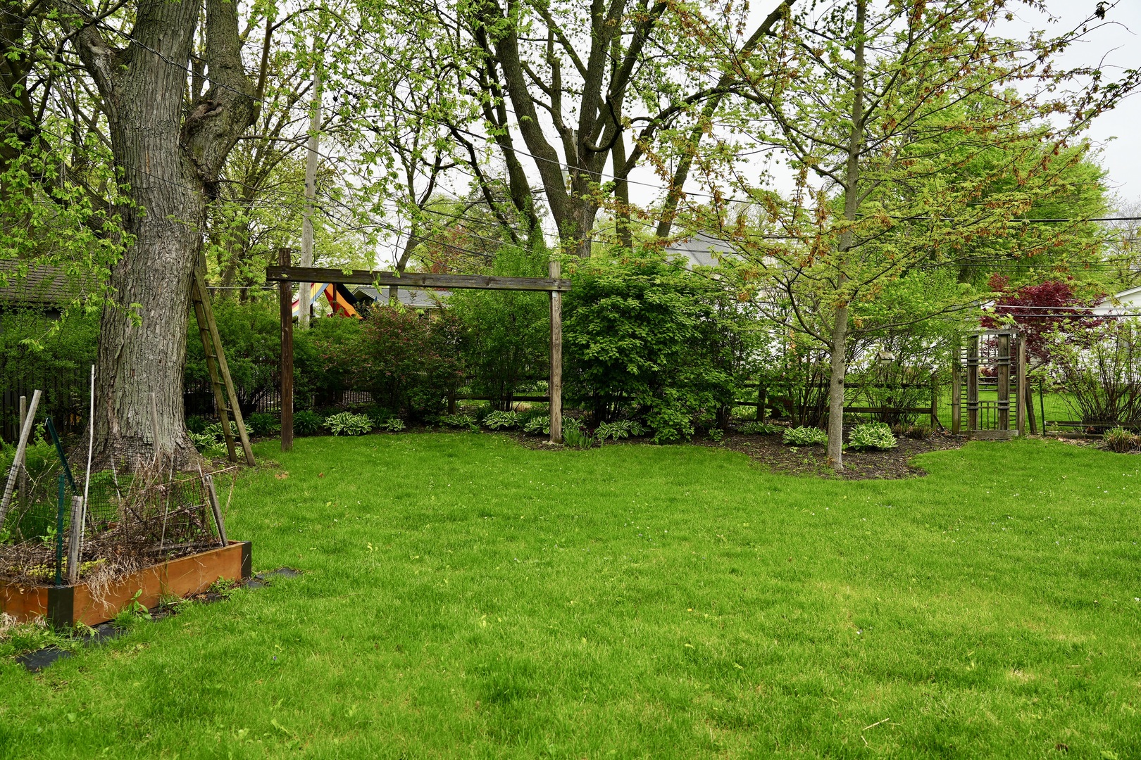 211 Sandalwood Drive, Naperville, IL 60540