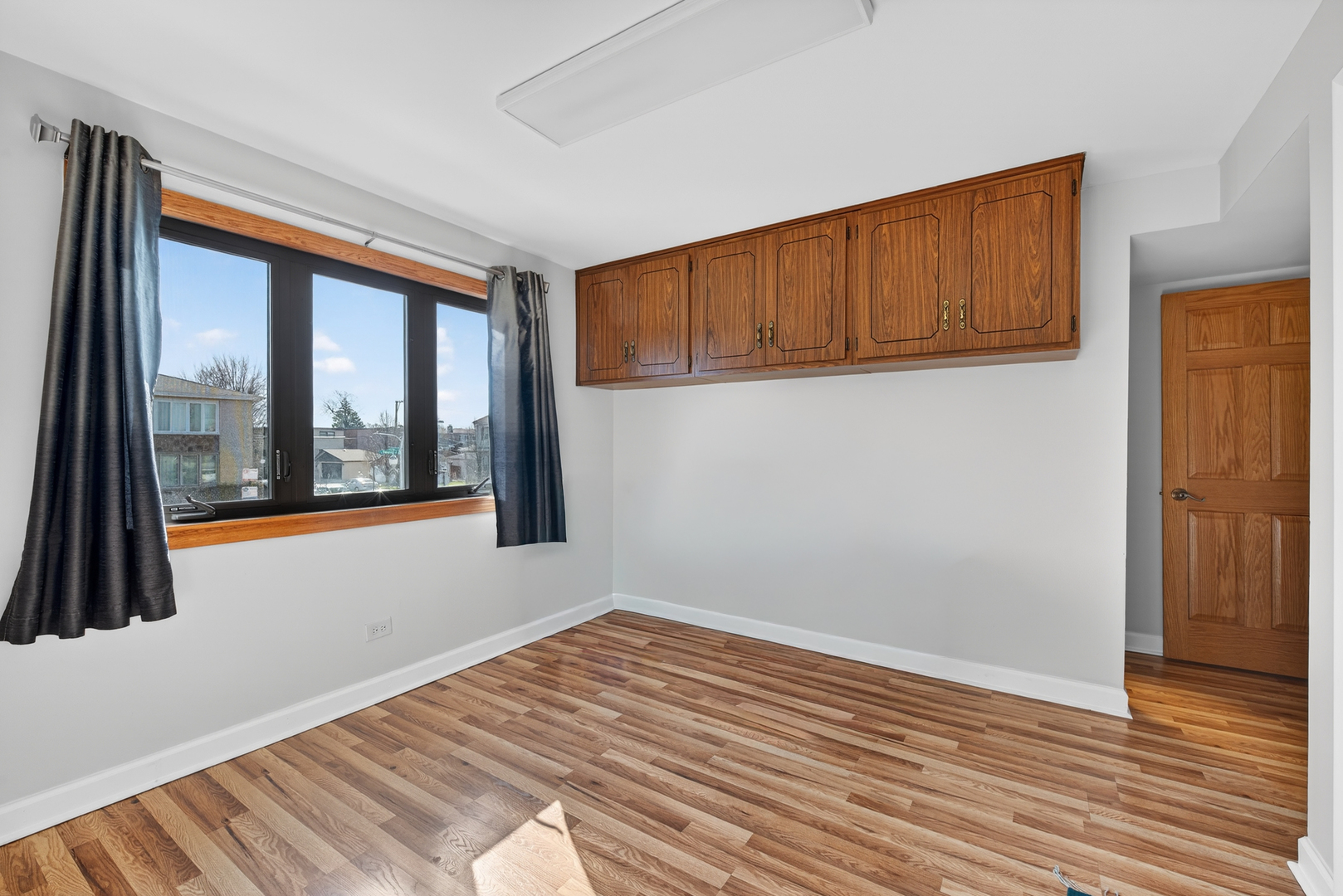 6056 S Keating Avenue #2E, Chicago, IL 60629