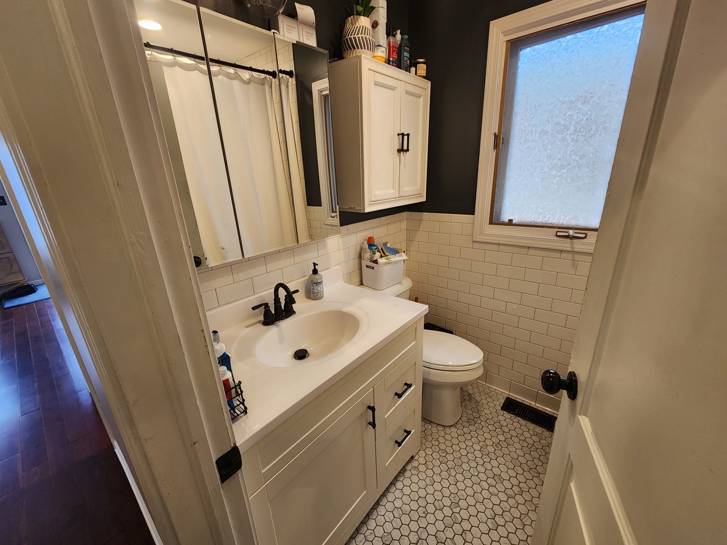 11134 S Sawyer Avenue, Chicago, IL 60655