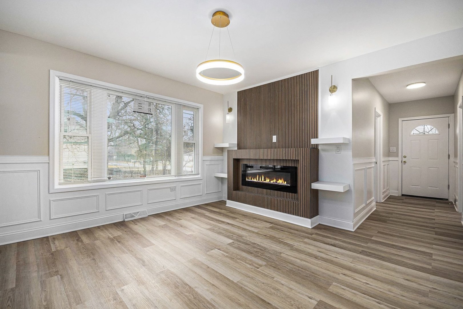 26 E 157th Street, South Holland, IL 60473