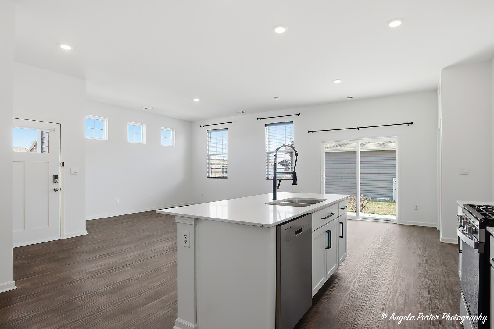 6311 Maple Glen Drive, Wonder Lake, IL 60097