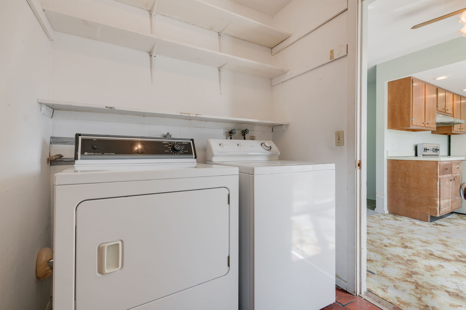 4 Barclay Court, Montgomery, IL 60538