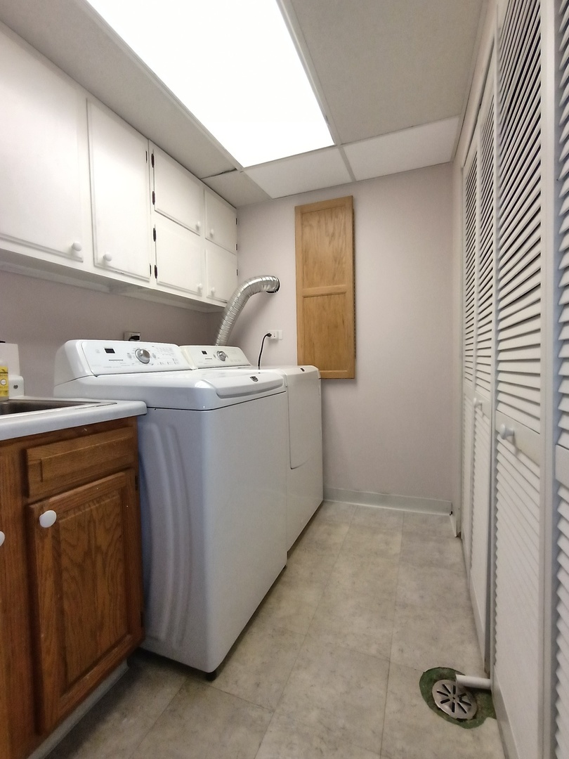 16317 66th Court, Tinley Park, IL 60477