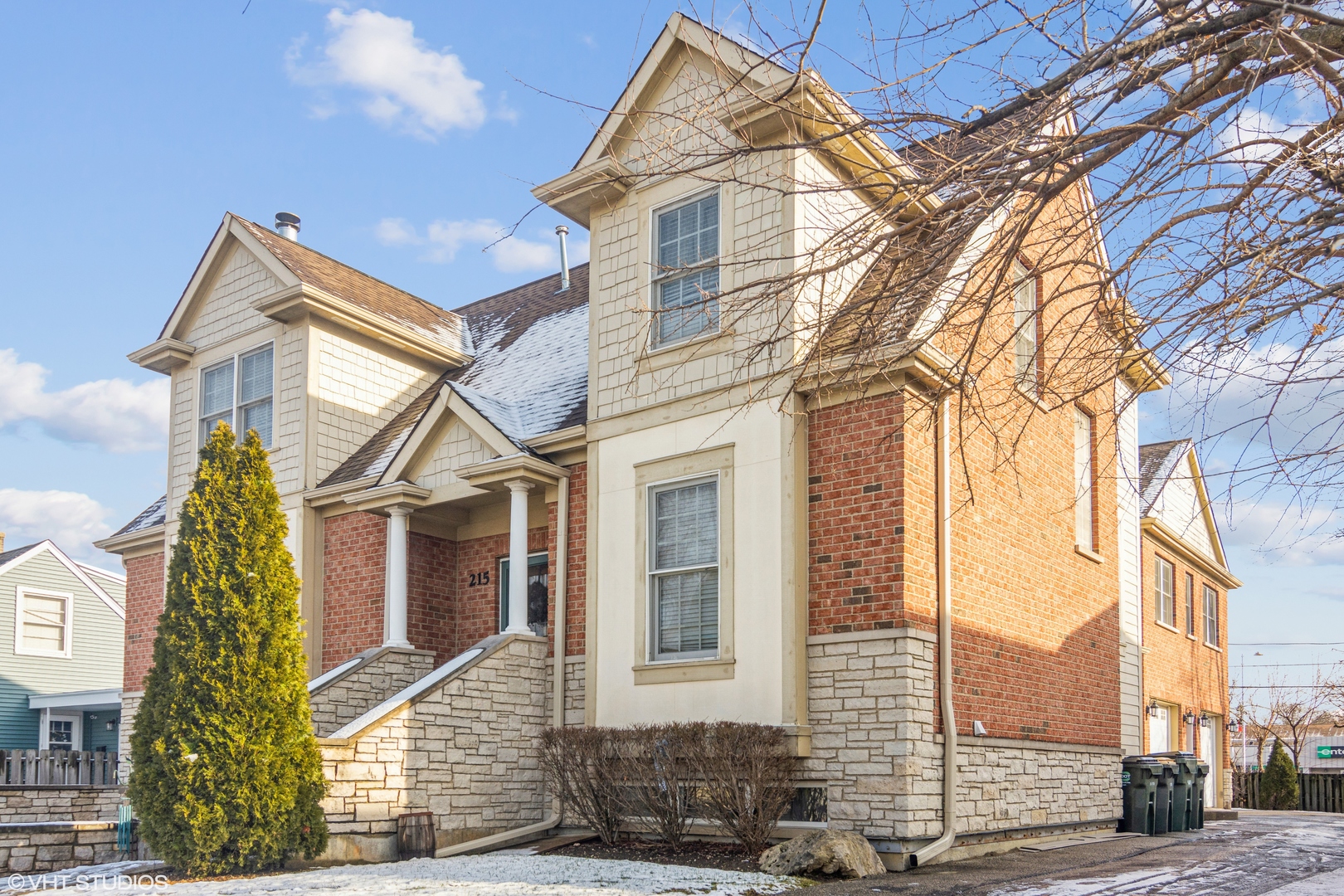 Arlington Heights, IL 60005