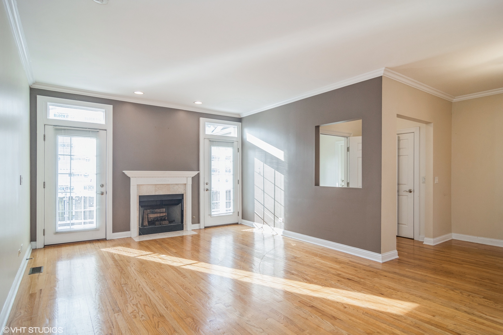 Arlington Heights, IL 60005