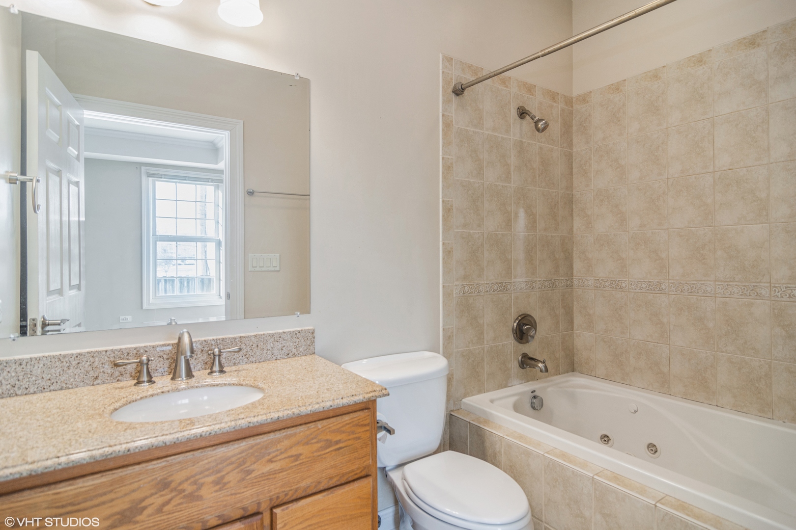 Arlington Heights, IL 60005