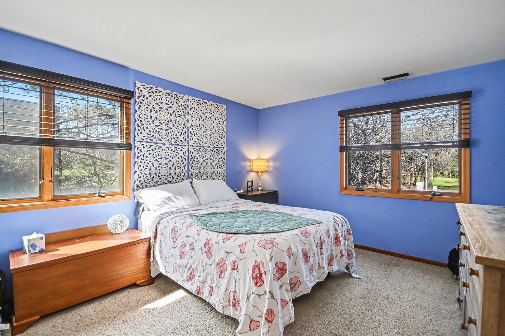 1484 Stonebridge Circle #B6, Wheaton, IL 60189