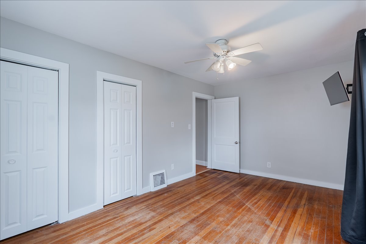 8 Felton Place, Bloomington, IL 61701