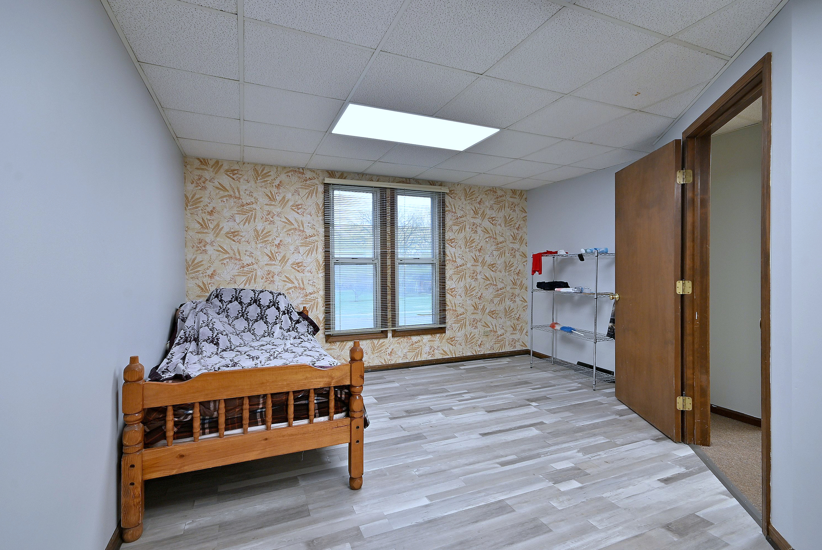 442 N Lake Street, Aurora, IL 60506