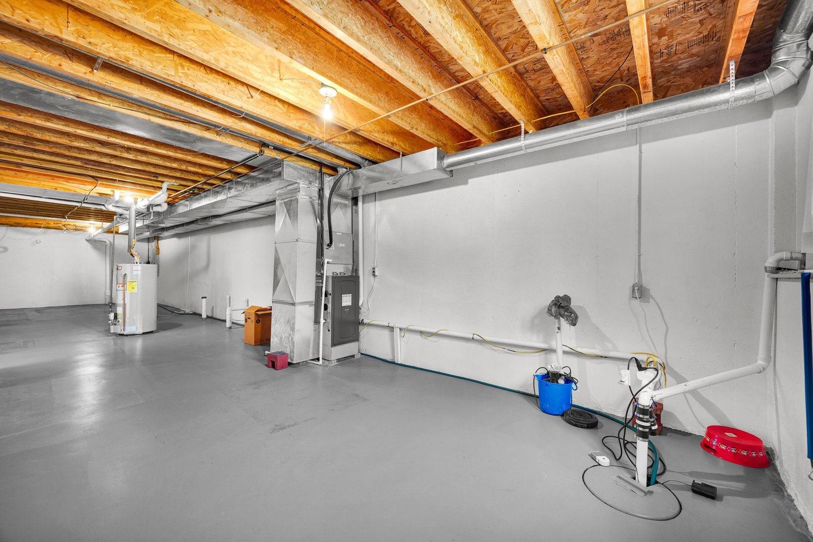 109 E Lake Court #A, Atlanta, IL 61723