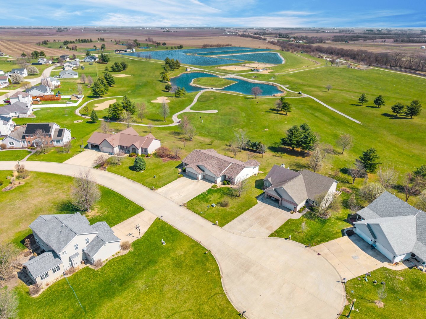 109 E Lake Court #A, Atlanta, IL 61723