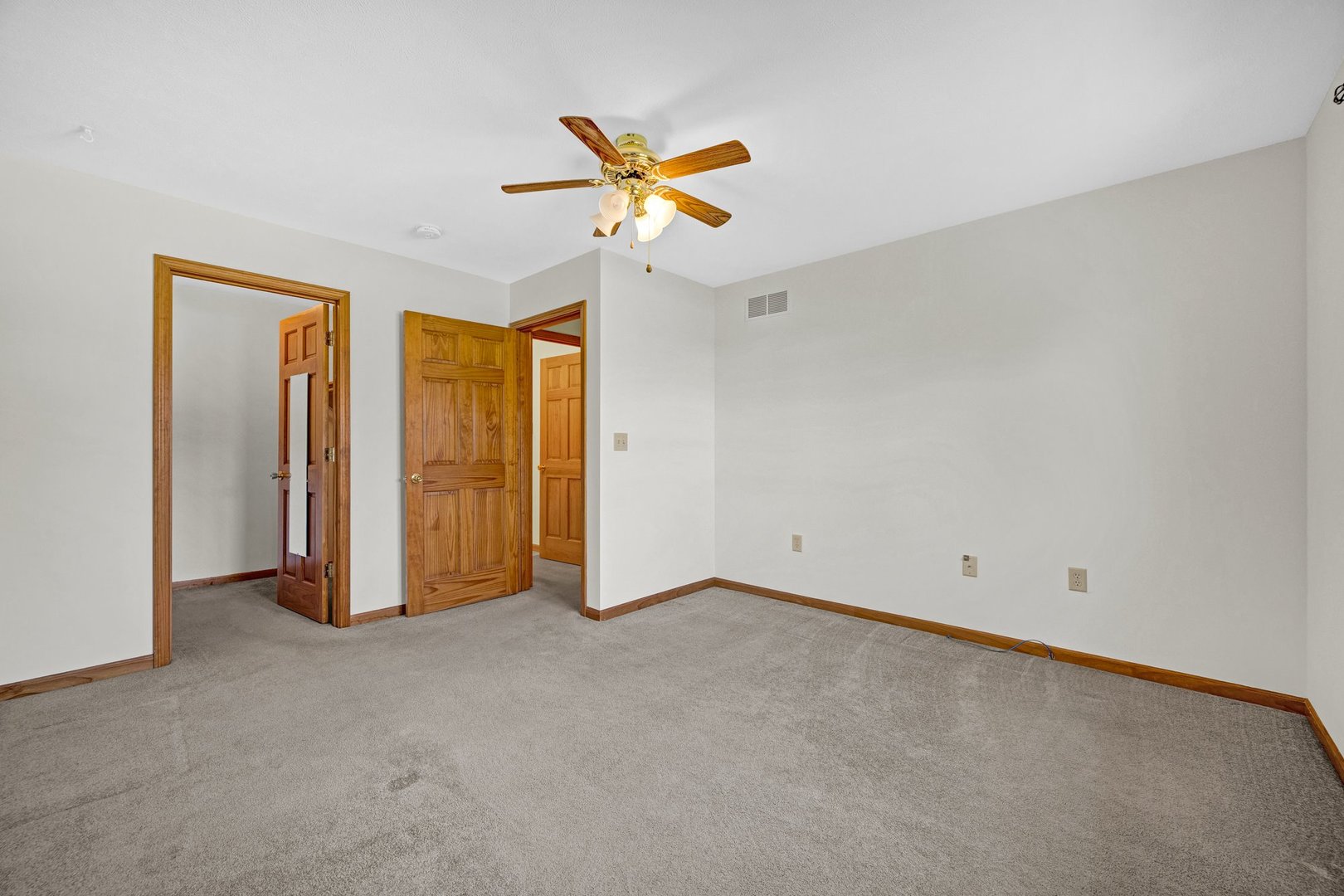 109 E Lake Court #A, Atlanta, IL 61723