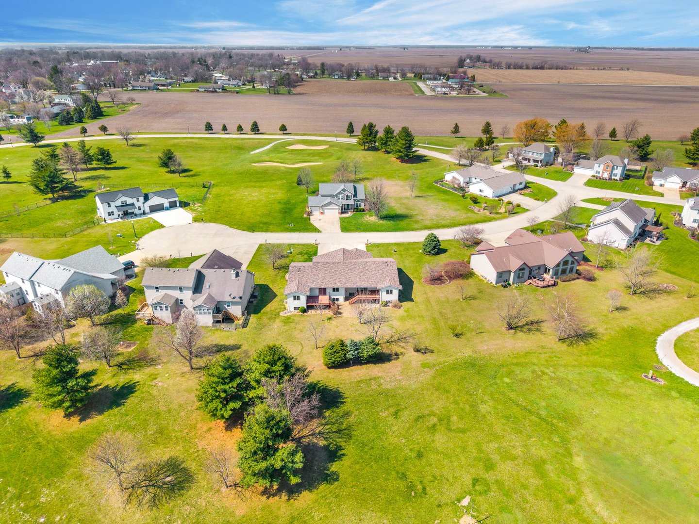 109 E Lake Court #A, Atlanta, IL 61723