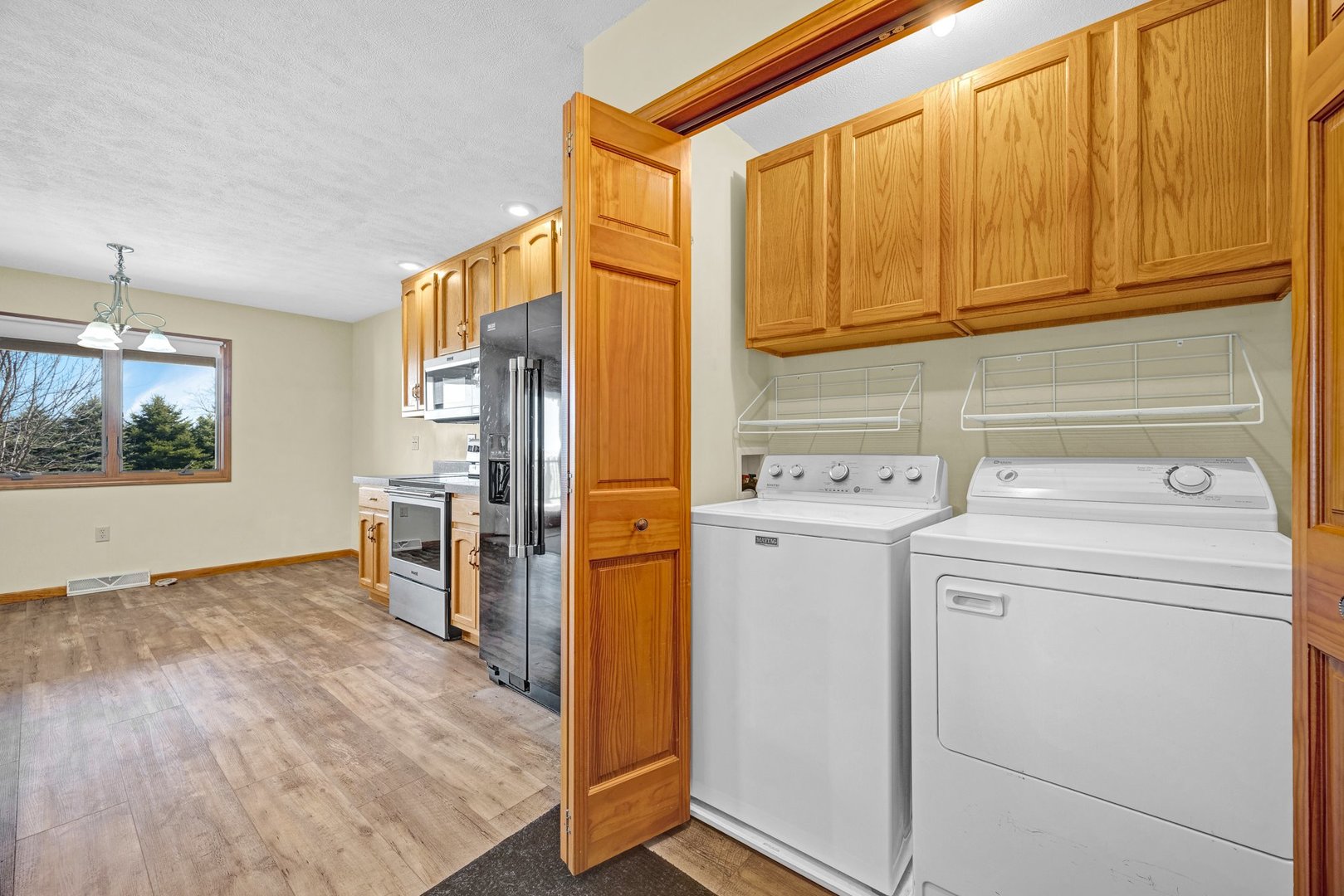 109 E Lake Court #A, Atlanta, IL 61723