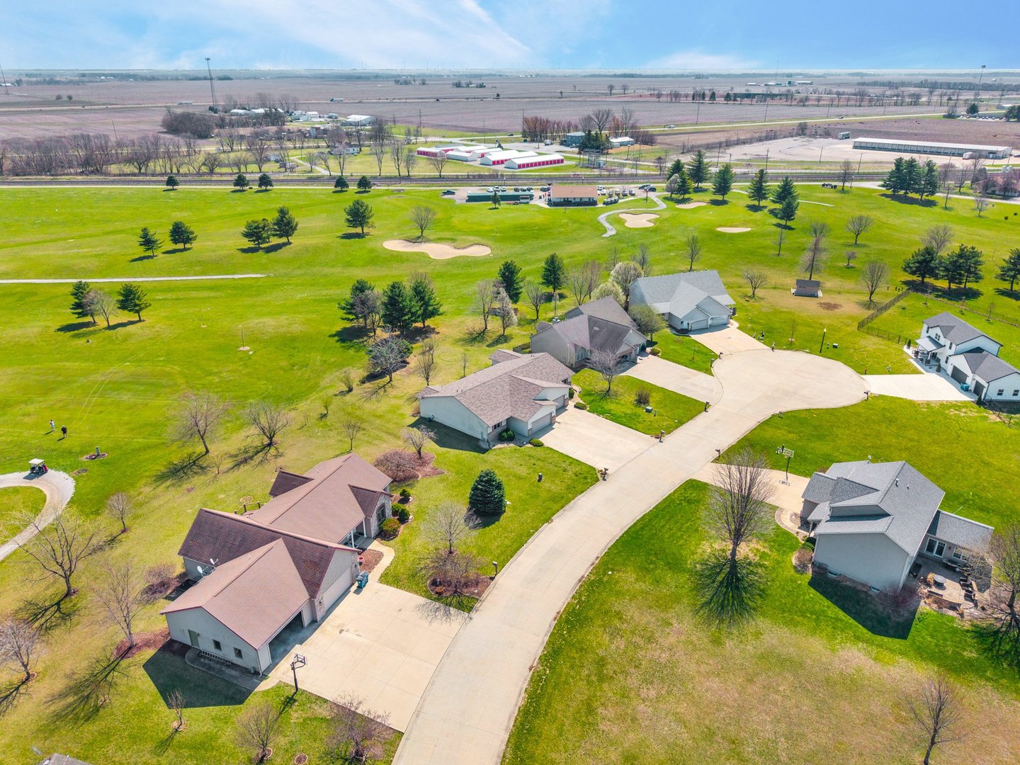 109 E Lake Court #A, Atlanta, IL 61723