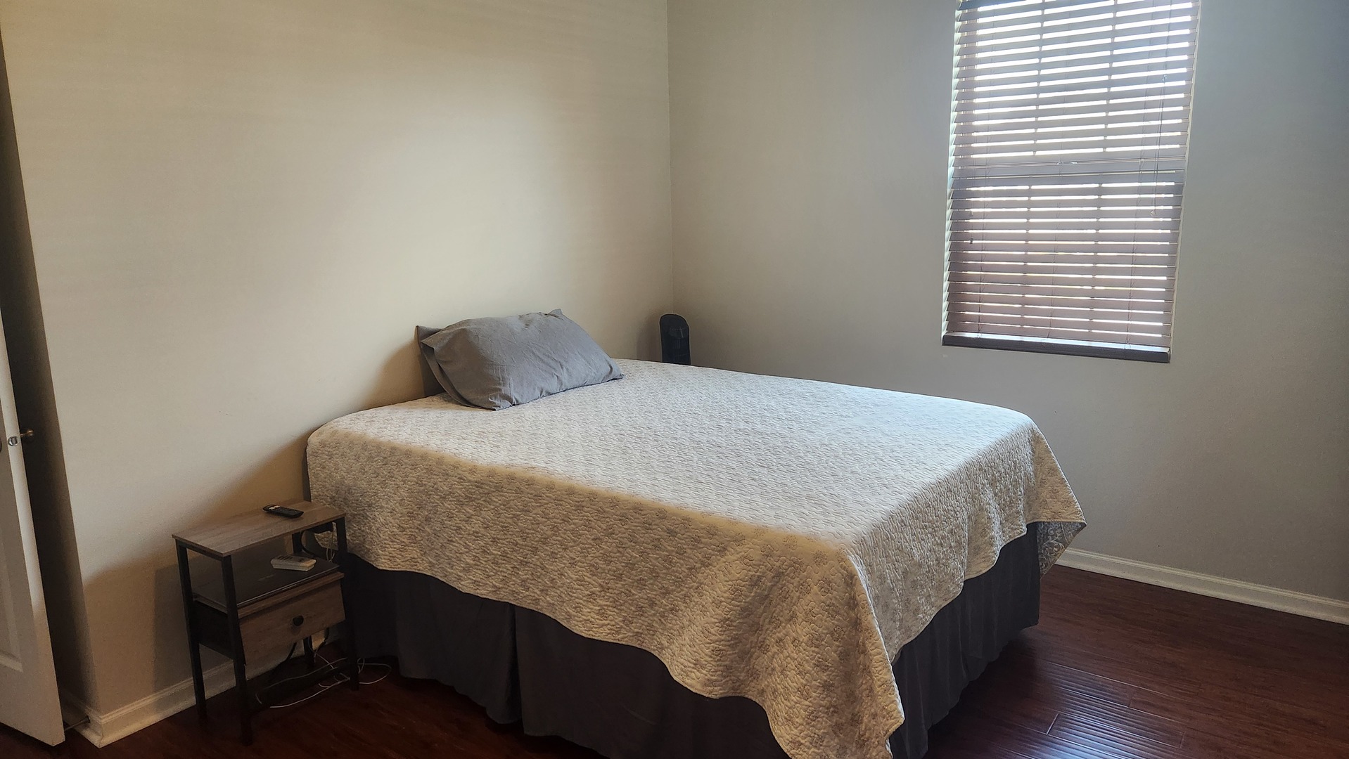 27W736 N Meadowview Drive, Winfield, IL 60190