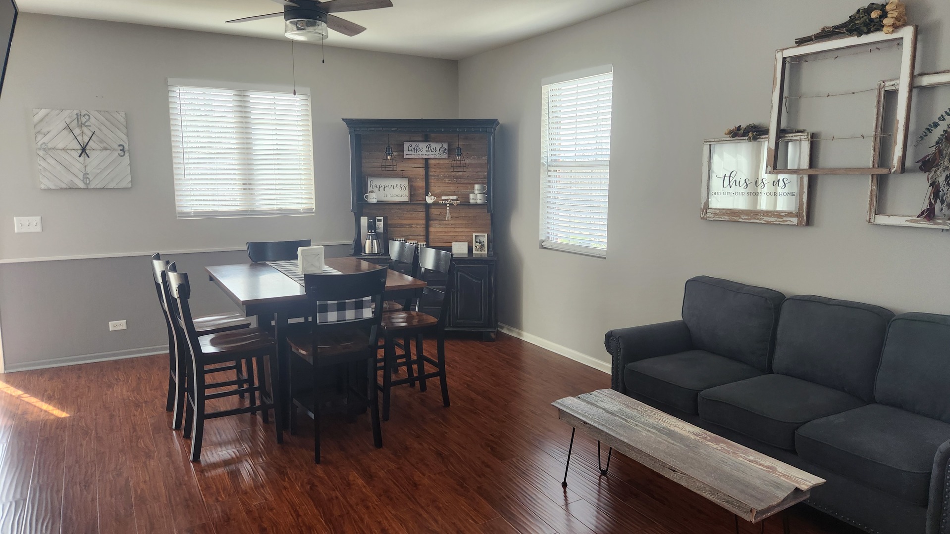 27W736 N Meadowview Drive, Winfield, IL 60190