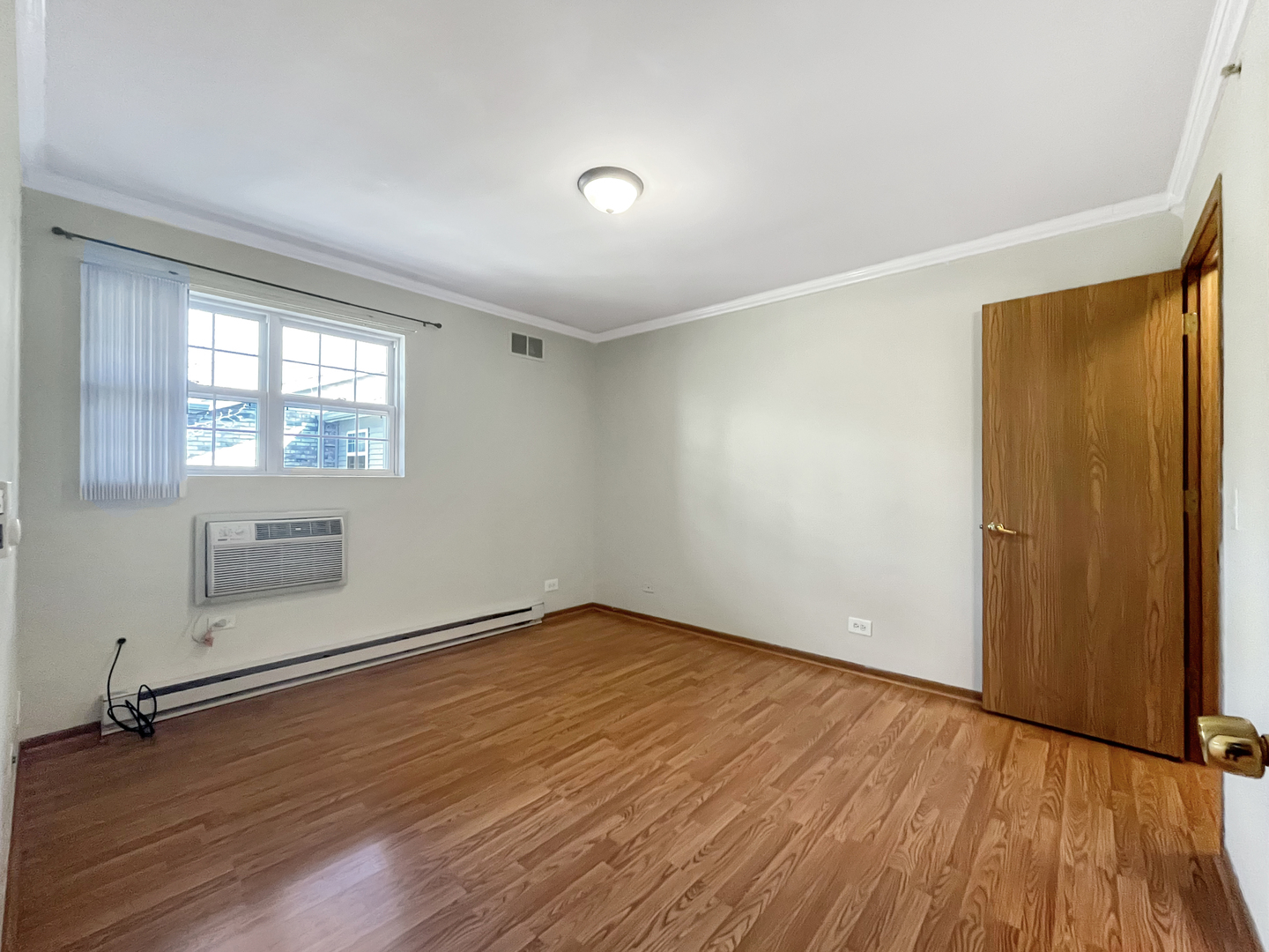 1524 W Sand Bar Court #2C, Round Lake, IL 60073