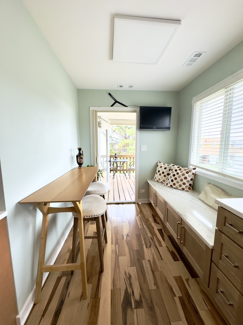 7210 S ADAMS Street #D, Willowbrook, IL 60527