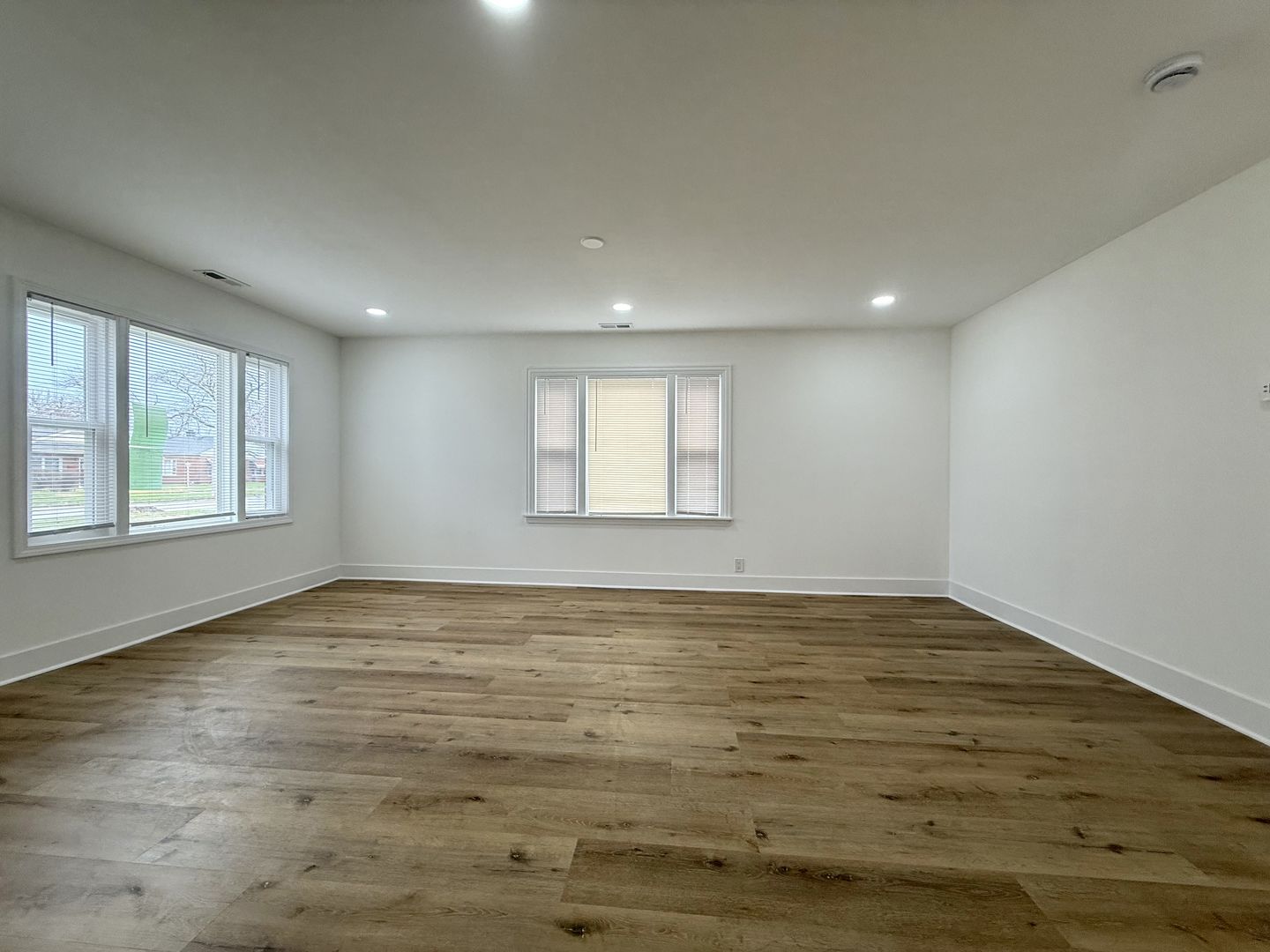 14916 Langley Avenue, Dolton, IL 60419