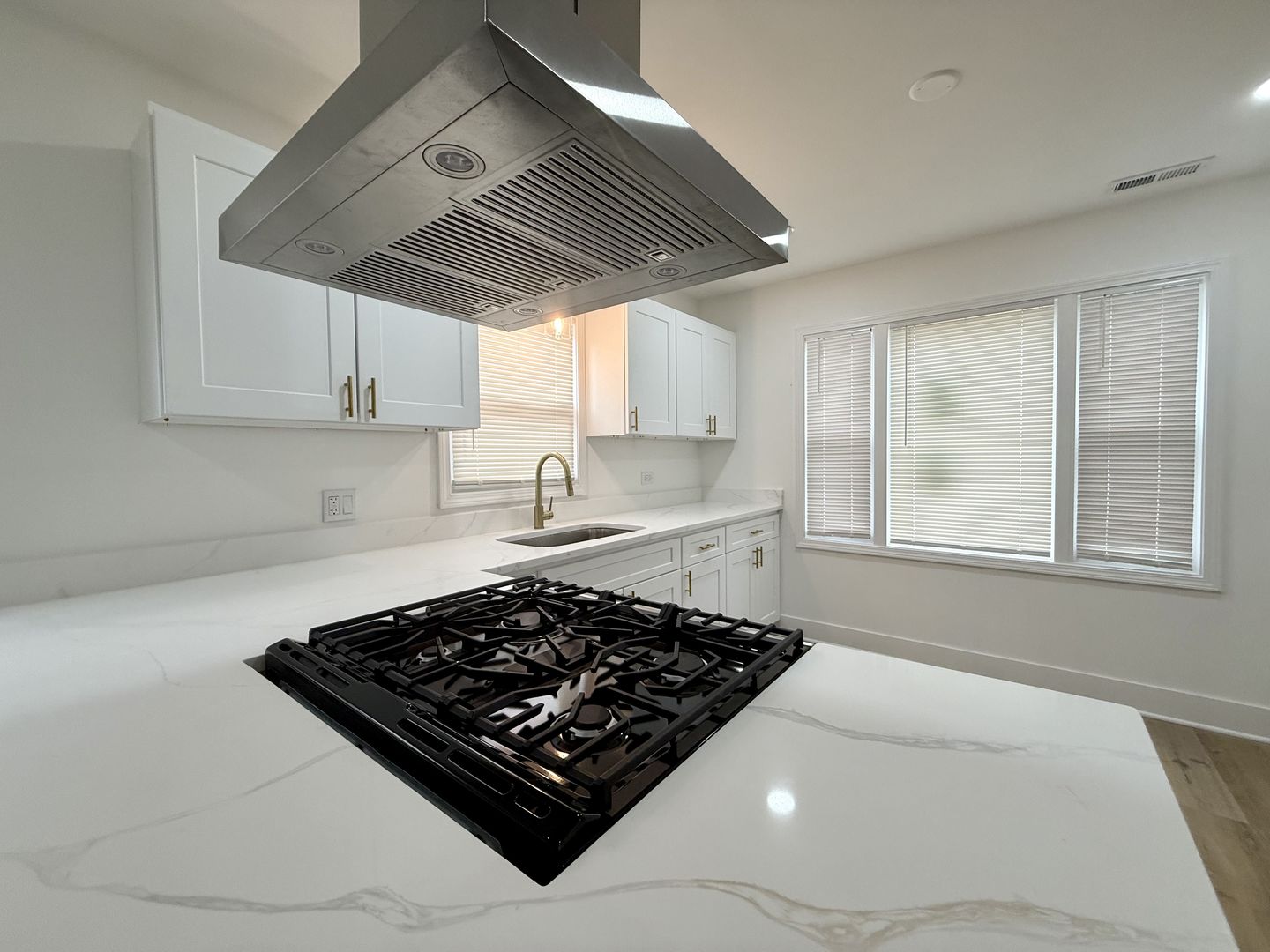 14916 Langley Avenue, Dolton, IL 60419